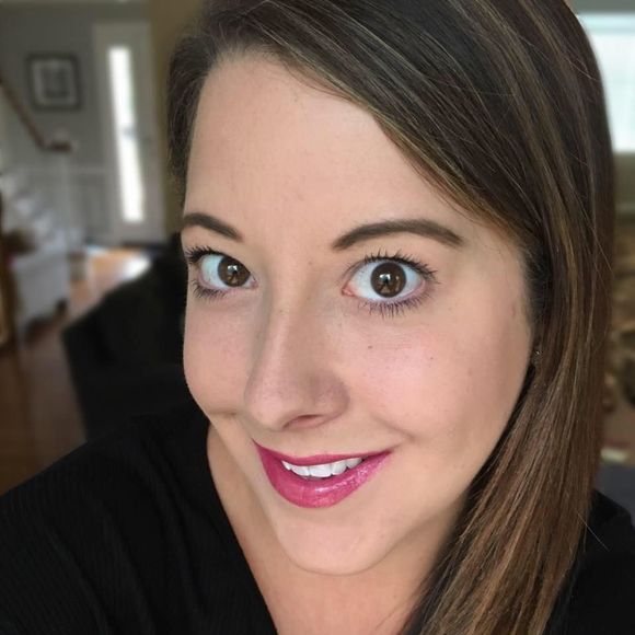 Meet your Posher, Aimee - Picture 1 of 1